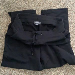 Eddie Bauer capris. New without tags. 3/$10